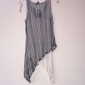 cream and black tank top